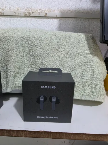 Samsung buds 4 pro