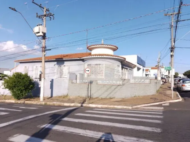 Casa à venda e para alugar em Sumaré, Centro, com 3 quartos, com 221.2 m²