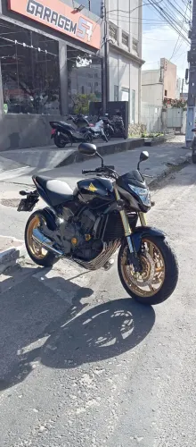 Hornet CB600F