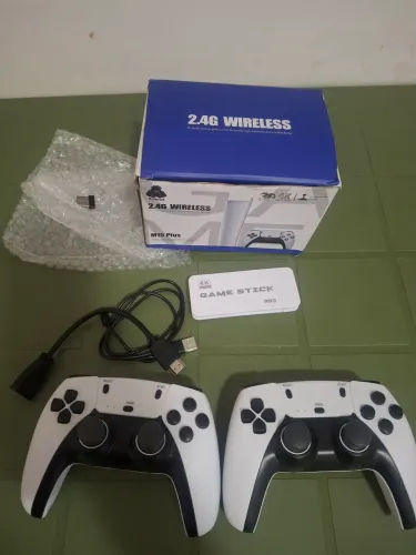 Vendo Game Retrô Comprado na loja recentemente zap * falar com Arthur.