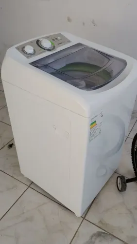 Vendo máquina semi nova