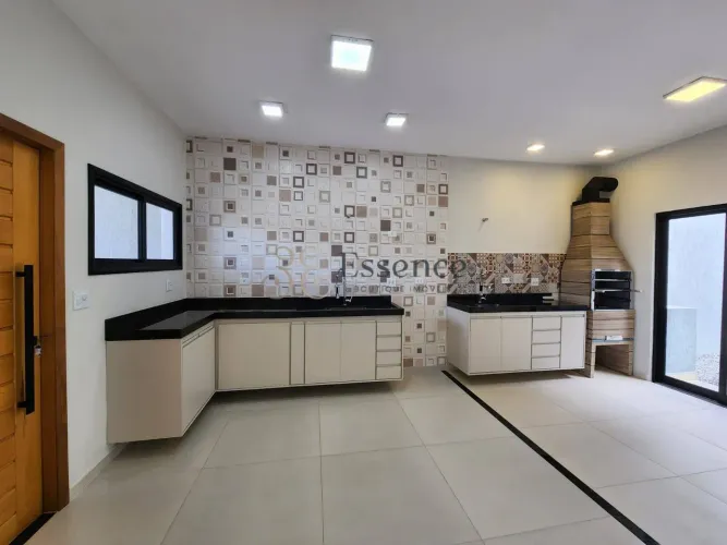 Casa nova para locação no Condomínio Real Ville em Pindamonhangaba/SP