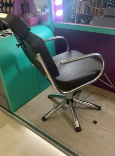 Cadeira Cabelereiro e maquiagem 