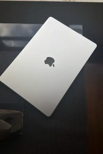 MacBook Air 15" M2 Silver - 2023 - Excelente Estado!