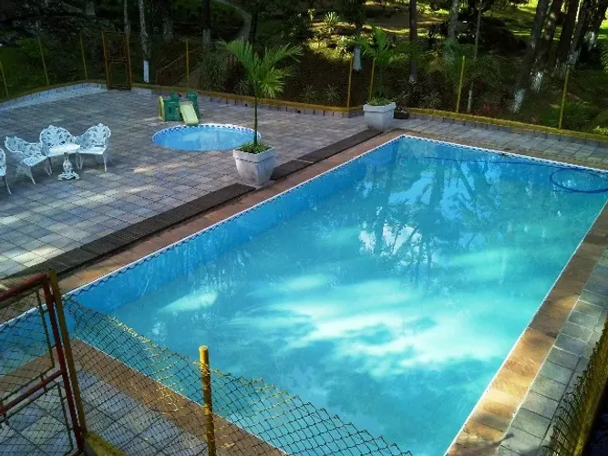 Aluga-se Sitio em Arujá Lazer, Conforto e Wi-fi Até 12x de R$ 159,90 no cartão.