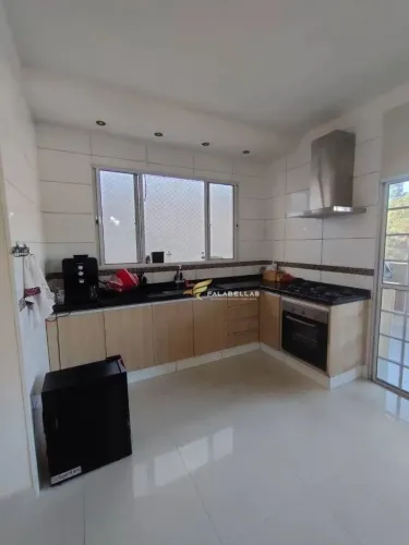 Sobrado com 3 dormitórios à venda, 213 m² por R$ 649.000,00 - Loteamento Serra dos Cristai