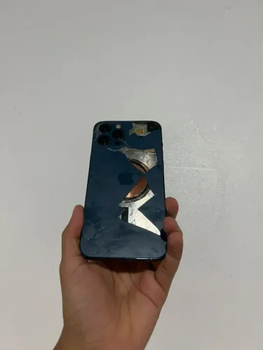 IPHONE 12 PRO MAX PARA RETIRADA DE PEÇAS
