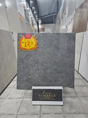 PISO CERÂMICO 62X62 R$ 17,99M² ( FALAR COM LUCÍRIA )