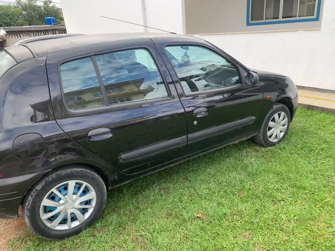 Renault Clio RL / Yahoo/ Authent. 1.0 8V 5P 2001