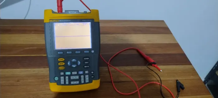 Fluke scopemetter 199 (defeito no teclado)