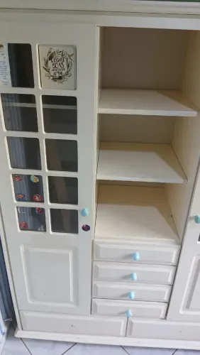 Guarda roupa infantil