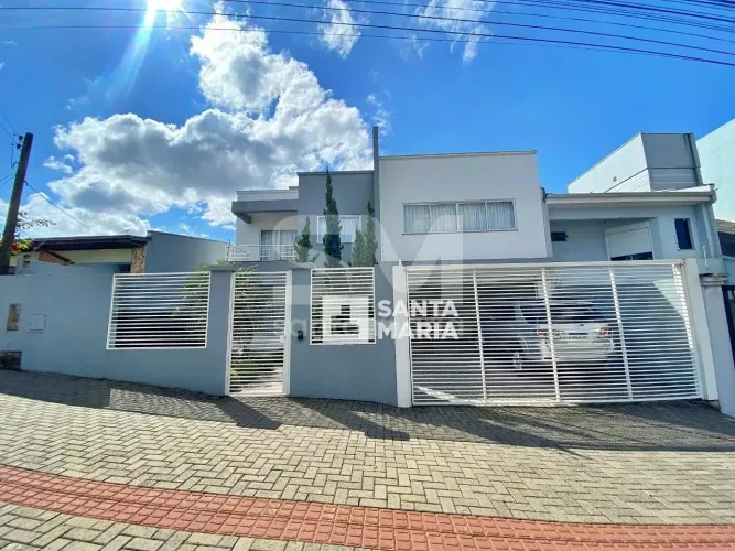 Casa à venda 3 Quartos, 1 Suite, 2 Vagas, 338M², Maria Goretti, Chapecó - SC