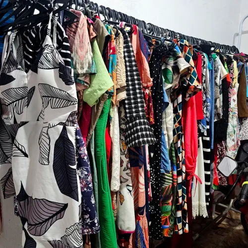 Oportunidade Única: Lote Curadoria 30 Vestidos (P ao GG)