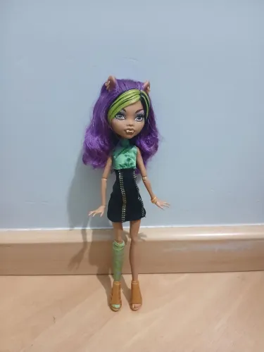 Monster high clawdeen