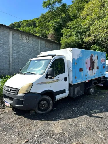 Iveco Daily 55C16 Baú Refrigerado/Sorveteiro -30° | 2011 | Pronto p/ Trabalhar