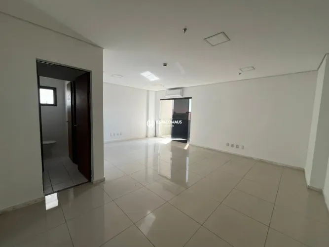 Sala Comercial para Aluga no Kennedy Offices em Indaiatuba.