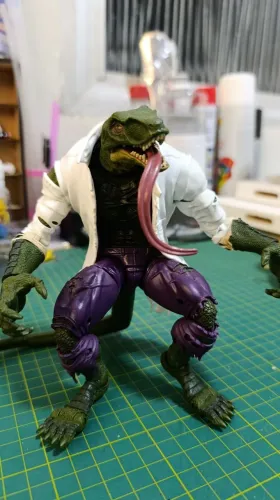 Lagarto Marvel Legends