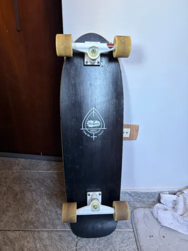 Longboard / Cruiser / Skate Holy + Intruder + Moska 65mm - Pouco Usado