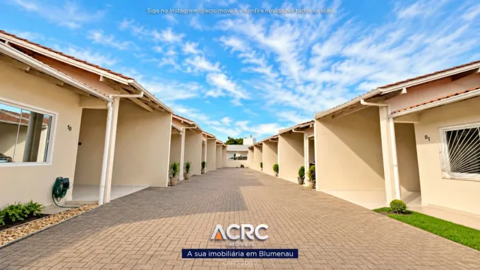 ACRC Imóveis - CA03876 - Casa para Venda no Bairro Salto do Norte em Blumenau