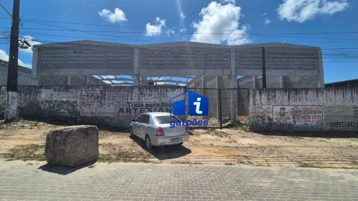 Galpão tipo loja em construção com 400 m² às margens da BR 101 em Abreu e Lima - PE