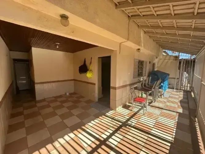 CASA DISPONÍVEL NA TERRA FIRME