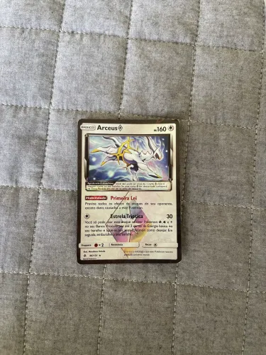 Carta Pokémon Arceus Prisma