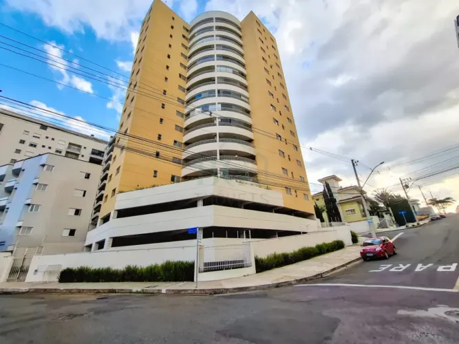 Apartamentos Padrão em Poços de Caldas