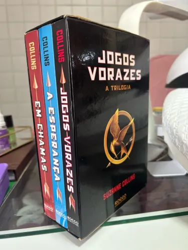 Box de livros trilogia jogos vorazes