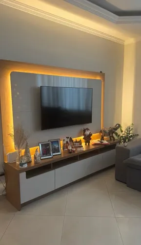 Painel de TV novíssimo 