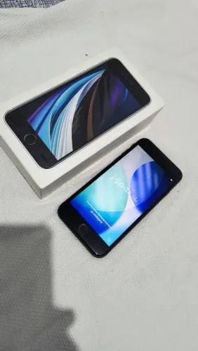 iPhone SE 2ª Geração 64GB - Preto