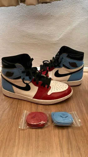 Tênis Air Jordan 1 Retrô High Fearless UNC Chicago