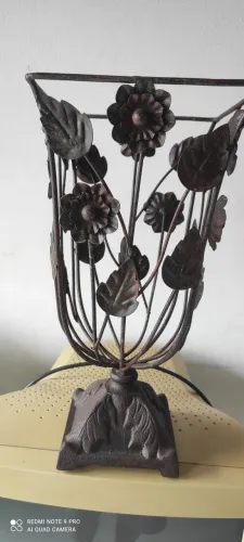 Peça antiga para decoração,ferro puro: