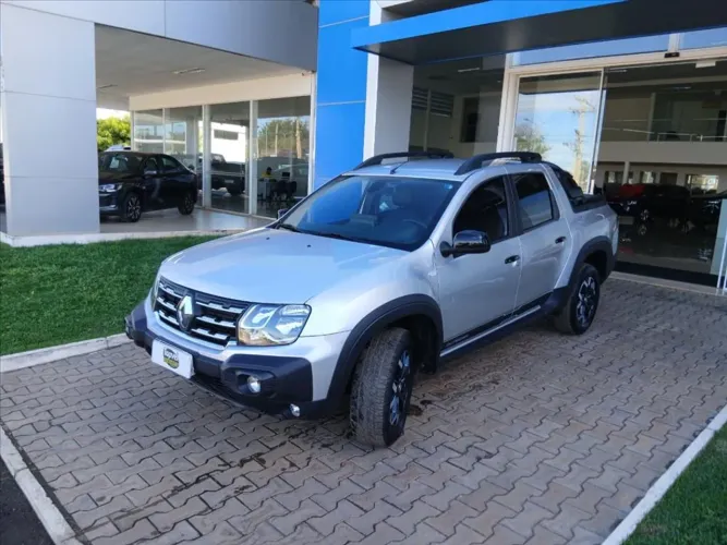 Renault Duster Oroch Outsider 1.3tce Flex Aut. 2023