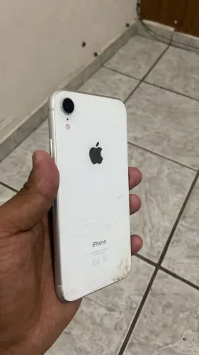 Vendo iPhone XR branco