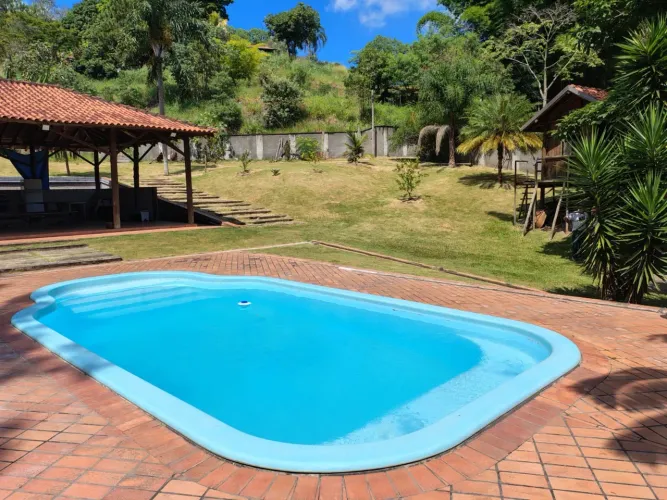 Chácara no Capuava - 5.758 m2 - São José dos Campos