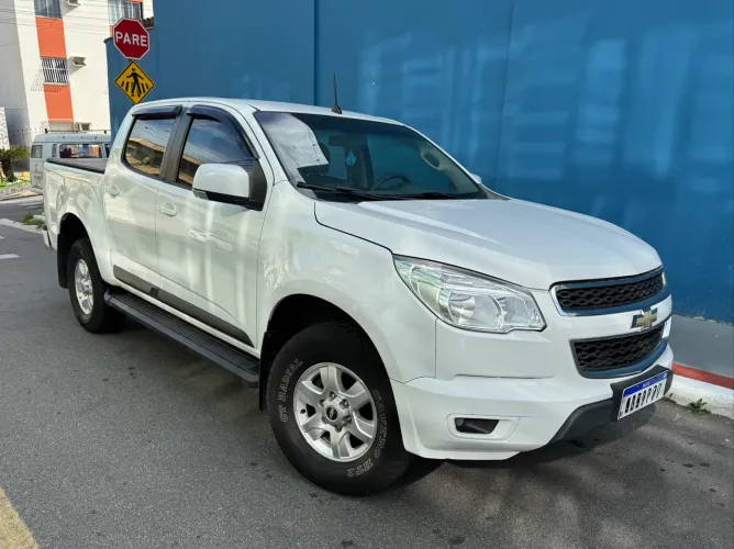 Chevrolet S10 Pick-up LT 2.8 TDI 4X4 CD Diesel 2013