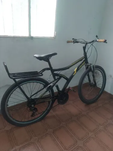 Bicicleta Semi Nova