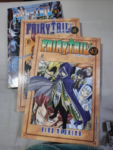 Lote com 3 Mangás Fairy Tail - Vol. 8, 30 e 43 | JBC | Hiro Mashima