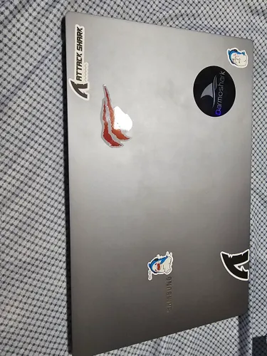 Notebook galaxy book 4, i5, 256gb, 8ram, excelente estado menos de 1 ano de uso