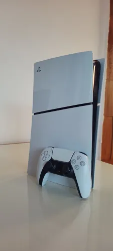 PS5 Slim com Disco 1TB