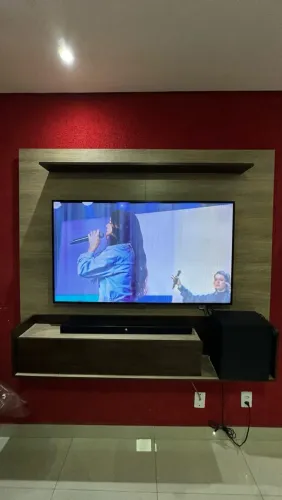 Home Theater / Painel de TV largura 1.80 altura 1.58