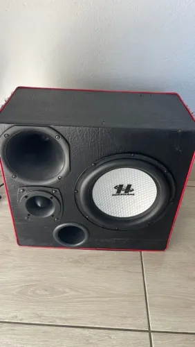 Vendo caixa de som trio