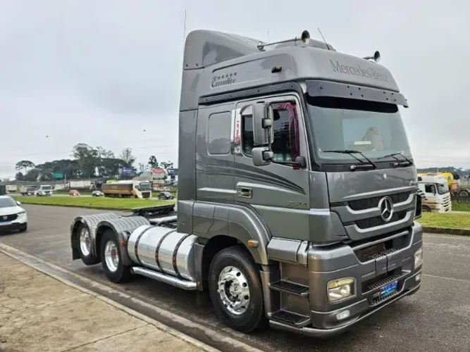 Mercedes Benz Axor 2544 6x2 Ano 2018 Teto Alto Automático Ar Condicionado