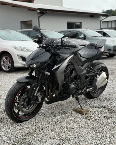 Z 1000