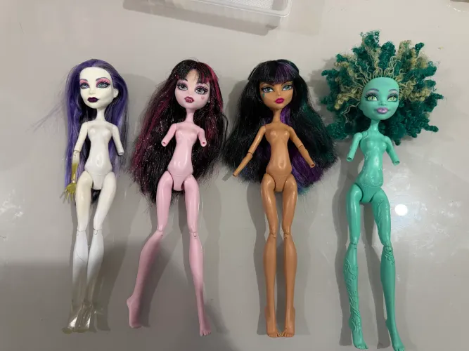 Lote sucata Monster high