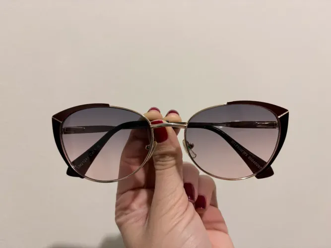 Óculos de Sol Gatinho UV