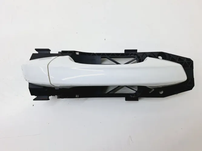 Maçaneta Externa Traseira Direita Volkswagen Golf Gti 2019 Branco Traseira