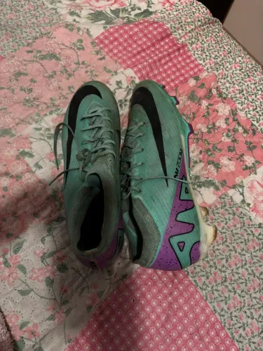 Chuteira nike 