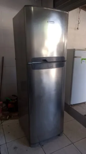 Geladeira Continental Frost Free 370 Litros