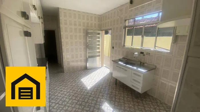 Casa com 2 dormitórios para alugar, 143 m² por R$ 2.612,66/mês - Vila Assis Brasil - Mauá/